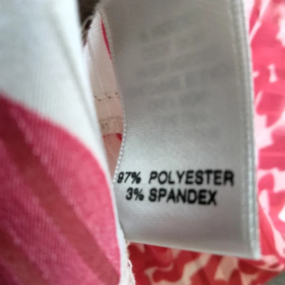 Soft by Avenue Geometric Print Blouse Size 18/20 3/4 Sleeve Brown Red White - Picture 9 of 11